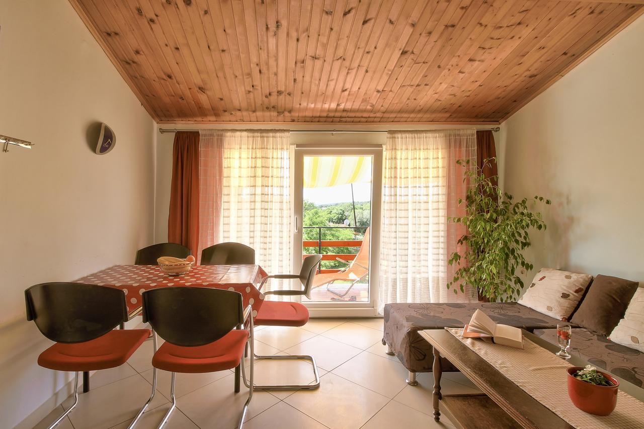 Apartments Bernic Медулин Экстерьер фото